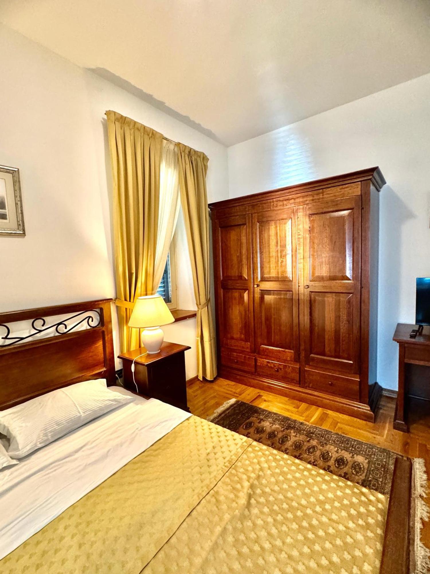 Villa Rava Hotel & Restaurant ภายนอก รูปภาพ