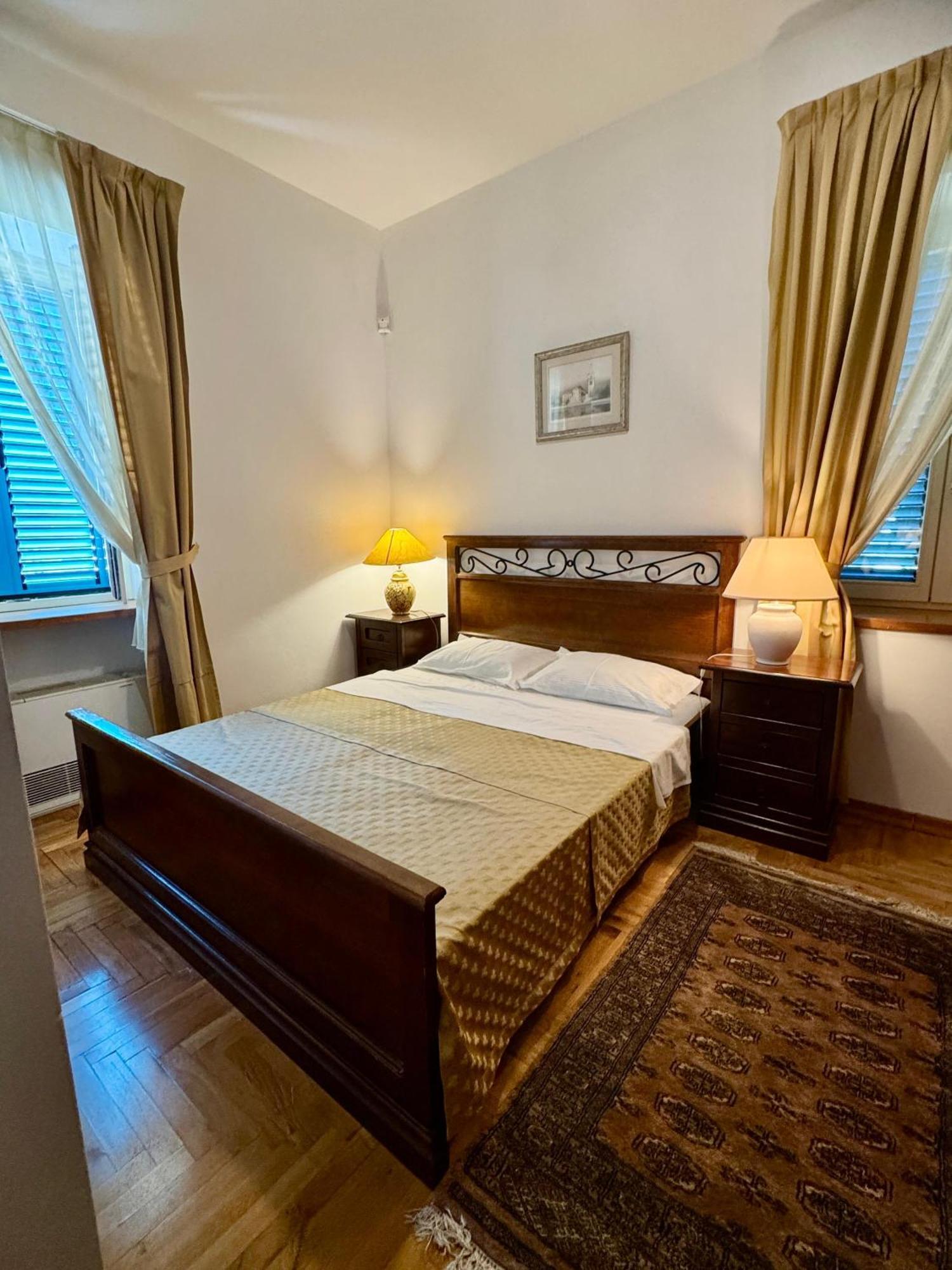 Villa Rava Hotel & Restaurant ภายนอก รูปภาพ